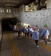 年長さん五重塔散策